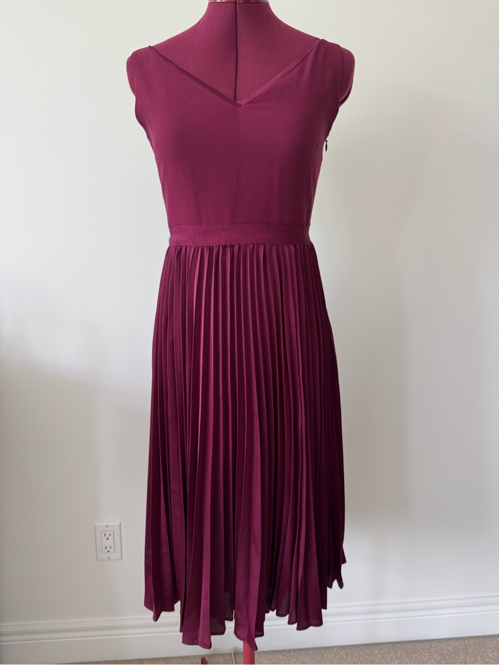 Banana Republic Pleated Dress Size 0